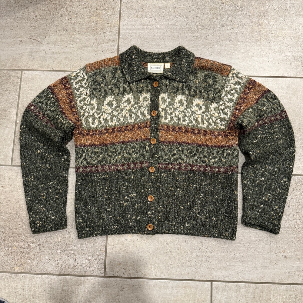 Vtg Emblem Patterned Cardigan Sweater Large